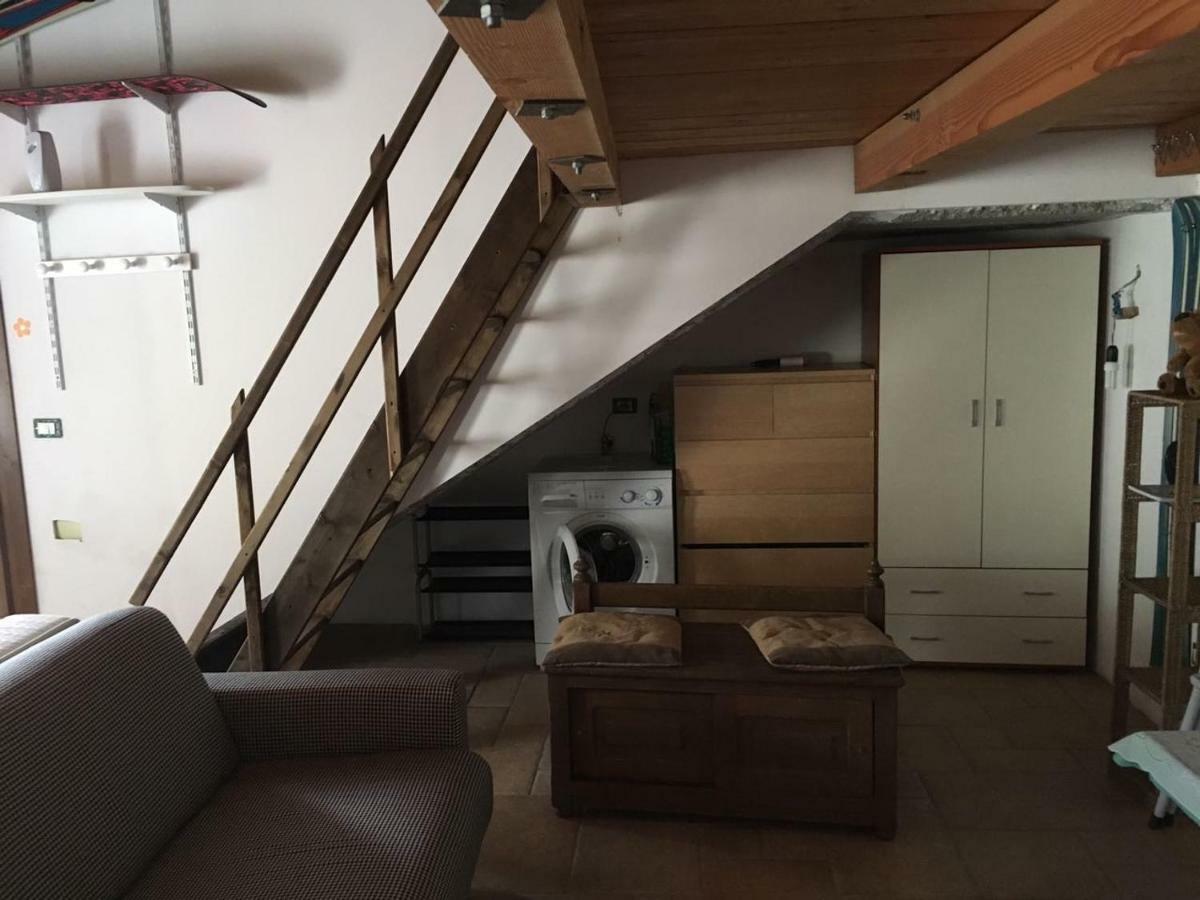 La Maison Cache アオスタ エクステリア 写真
